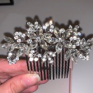 Bridal/Prom Hair Accessory